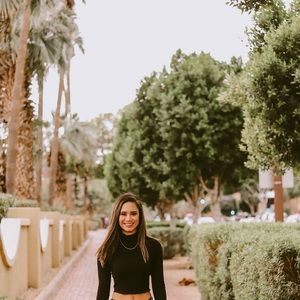 Meet your Posher, Liz